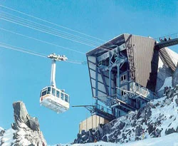 Teleferik bakıma alınıyor