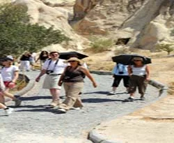 Turist sayısındaki artış sürüyor