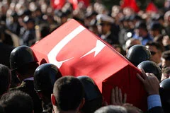 10 metrelik dev anıt geliyor