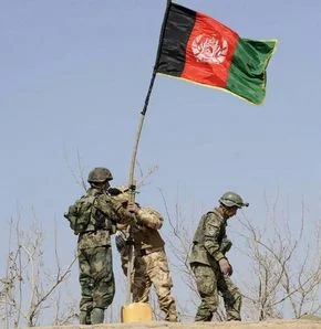 Afganistan'da bu yıl 176 NATO askeri öldü