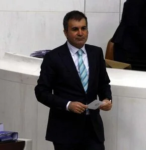 AKP'li Ömer Çelik'ten ağır eleştiri: Üçü aynı!