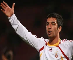 "Arda Turan, Liverpool yolunda"