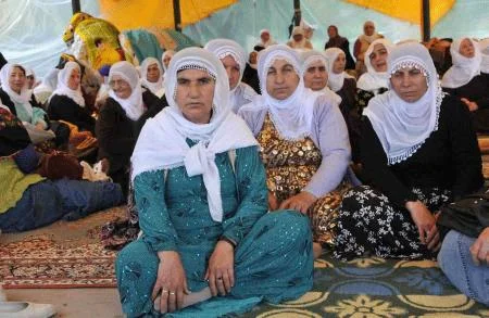 Barış Annelerine randevu yok!