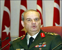 "Barışta ter dökersen savaşta az kan akar "