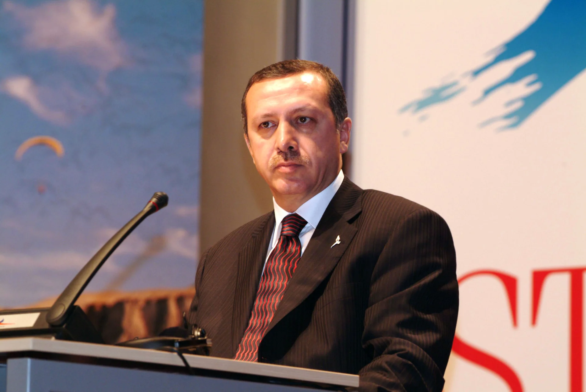 Baykal'ı yakacak belgeyi yayınlatmamış!