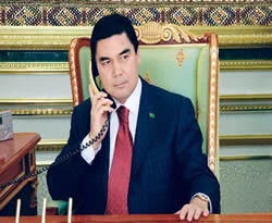 Berdimuhamedov, Putin ile telefonda görüştü