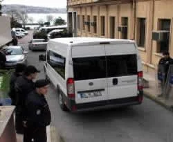 Bir grup muvazzaf asker adliyeye getirildi