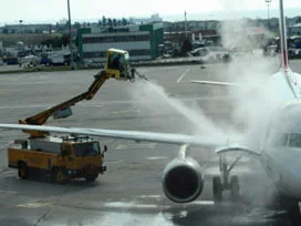 Dev kargo uçağı İstanbul'da tehlike atlattı