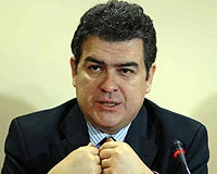 DP'ye lider yapacaklardı, CHP'ye girdi