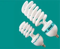 Enerji tasarruflu ampuller çöpe atılmamalı