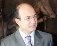 Erzurum adliyesinin üstünden jetler uçuyor