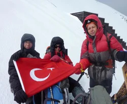 Fujiyama Dağı'na tırmandılar