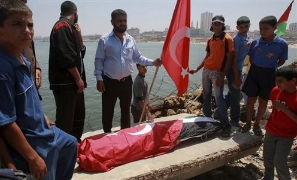 Gazze Şeridi'nde İsrail karşıtı sloganlar