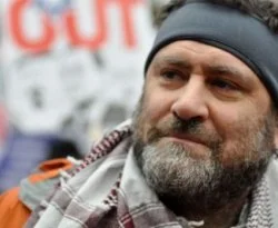 Gilad Atzmon: Gemiler insanlık için yolda