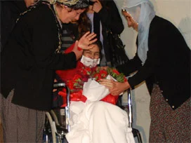 Gül'ün affettiği Güler Zere, öldü