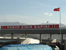 Habur'da kaçak sigara operasyonu