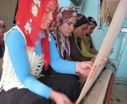 İlmik ilmik para kazanıyorlar