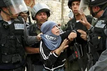 İsrail Gazze'ye saldırdı