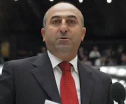 "İsrail'in aşırı güç kullanmasını kınıyorum''