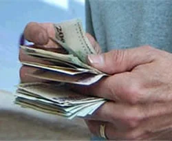 Jandarma komutanıyım diyerek dolandırdı