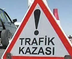 Minibüs devrildi, 27 tarım işçisi yaralandı
