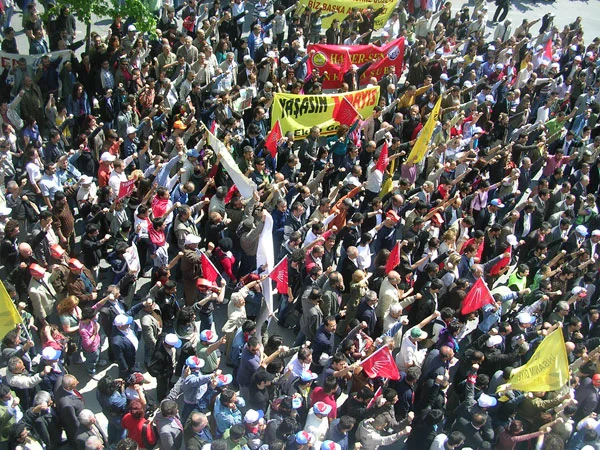 Muhabire şok suçlama!