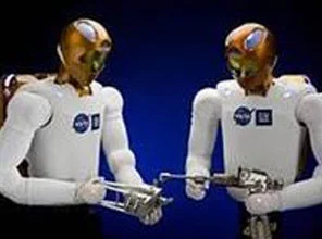 NASA insansı robotu uzaya gönderiyor