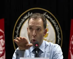 NATO, Operasyonu Erteledi