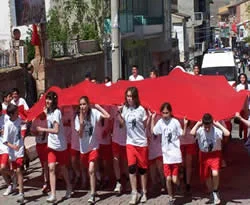 Sevgi Bayrağı Erzurumda