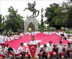 Sevgi Bayrağı" Samsun'dan yola çıktı