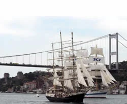 Tarihi yelkenliler İstanbul'da