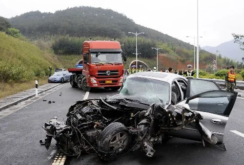 Trafik kazaları 13 bin can aldı