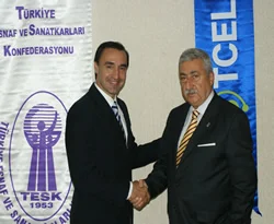 Turkcell'den 'Esnaf Paketi'