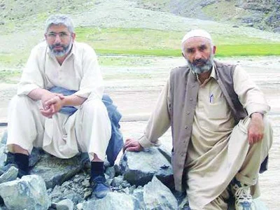 Yıldız ve Aktaş'ın son bakışları ağlattı