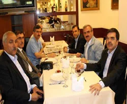 Yılmaz: Daha müreffeh günlerin peşindeyiz