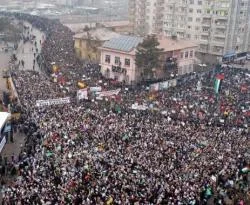 5 milyon kişi İsrail'i kuşatmaya alacak