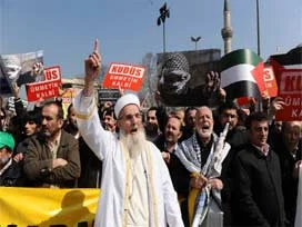 Beyazıt'ta İsrail protesto edildi