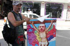 'Çarmıha gerilmiş Erdoğan' eylemi