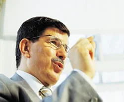 Davutoğlu: İsrail'i yalnızlaştıracağız