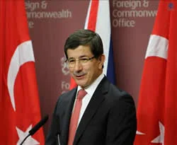Davutoğlu'ndan 'eksen' açıklaması