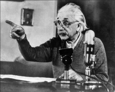 Einstein: İsrail'deki Siyonizmi desteklemeyin