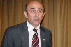 Eminağaoğlu'na suç duyurusu...