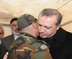 Erdoğan, komutanlarla kışlada görüştü