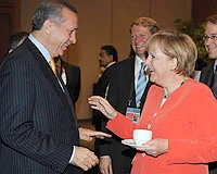Erdoğan, Merkel ile birlikte Almanya maçını izledi