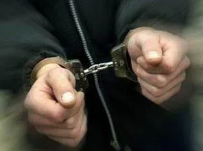 İki belediye başkanı tutuklandı