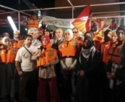 İsrail 45 kişiyi sınırdışı etti