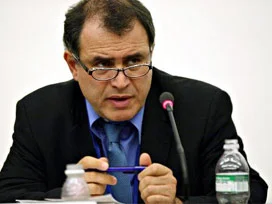 Kriz Kahini Roubini: ABD duvara toslayabilir