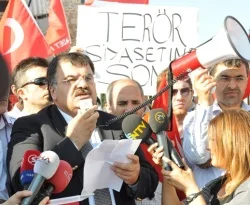 Teröre karşı sessiz yürüyüş