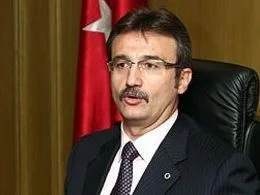 Tüzmen: Türkiye'de eksen kayması yok