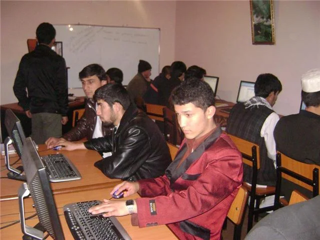 Afganistan'a eğitim desteği